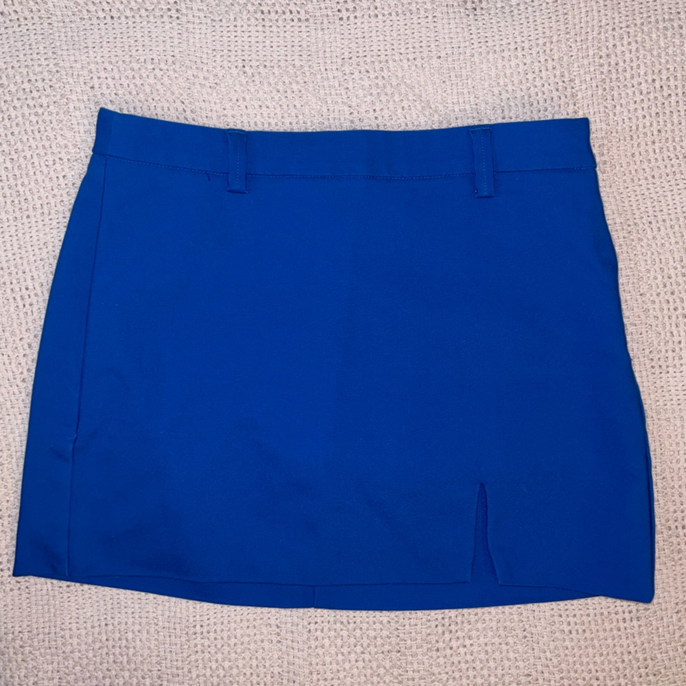 Stradivarius royal blue mini skirt in size 4